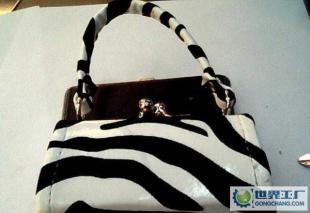 義烏智林箱包 中長版晚妝包批發與定制，二手設備轉讓一體化服務